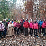 21 Gruppenbild am Keltengrab