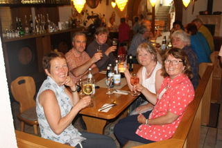 In der Weinstube "Zum Spundloch"